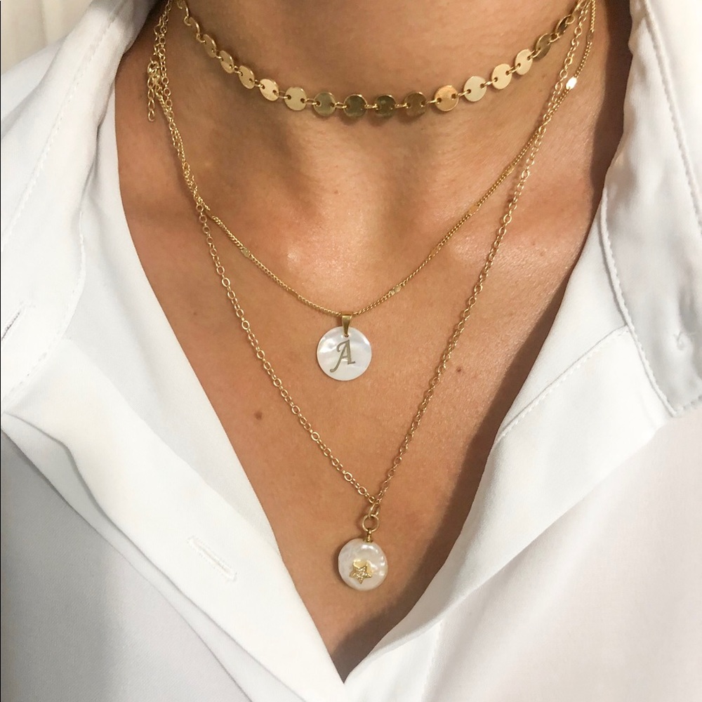 Custom initial necklace - Picture 3 of 4